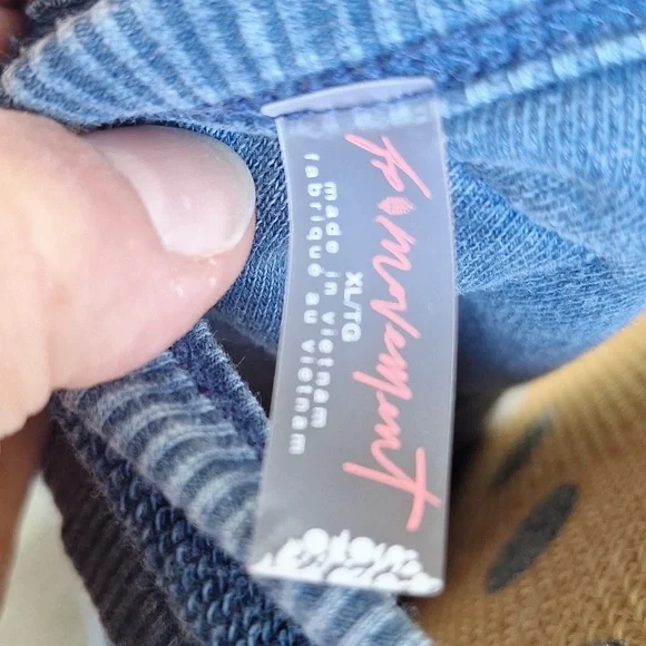 Free People FP Movement Timko XL Navy Blue Barrel Leg Athletic Sporty Jumpsuit - Picture 15 of 16